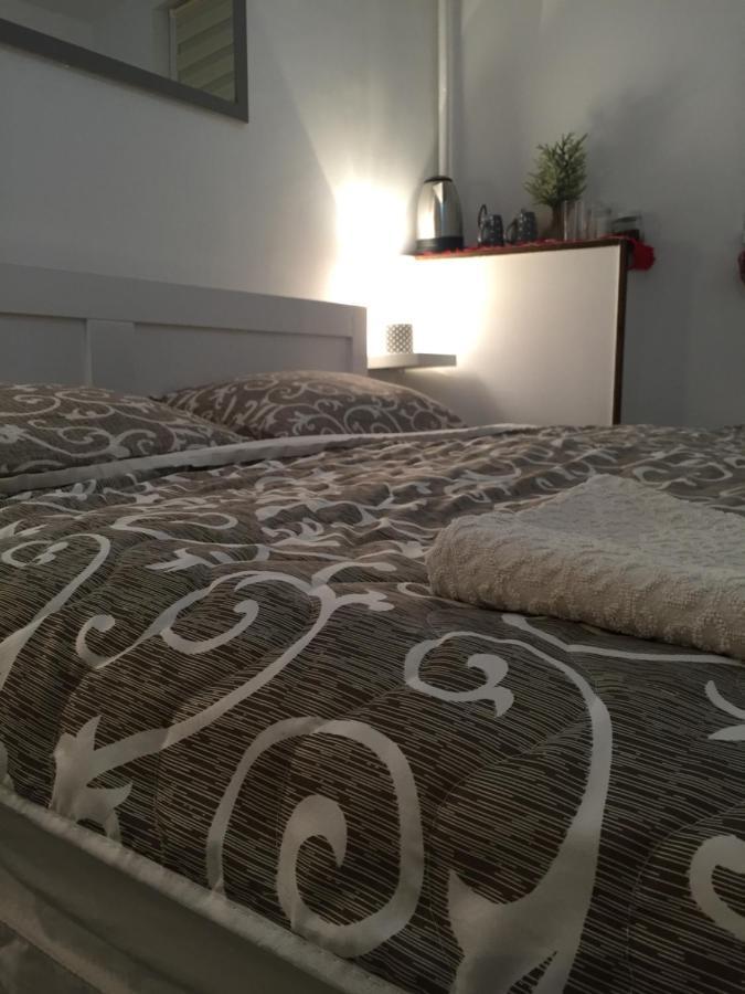 Hostel Lega House Osijek Bagian luar foto