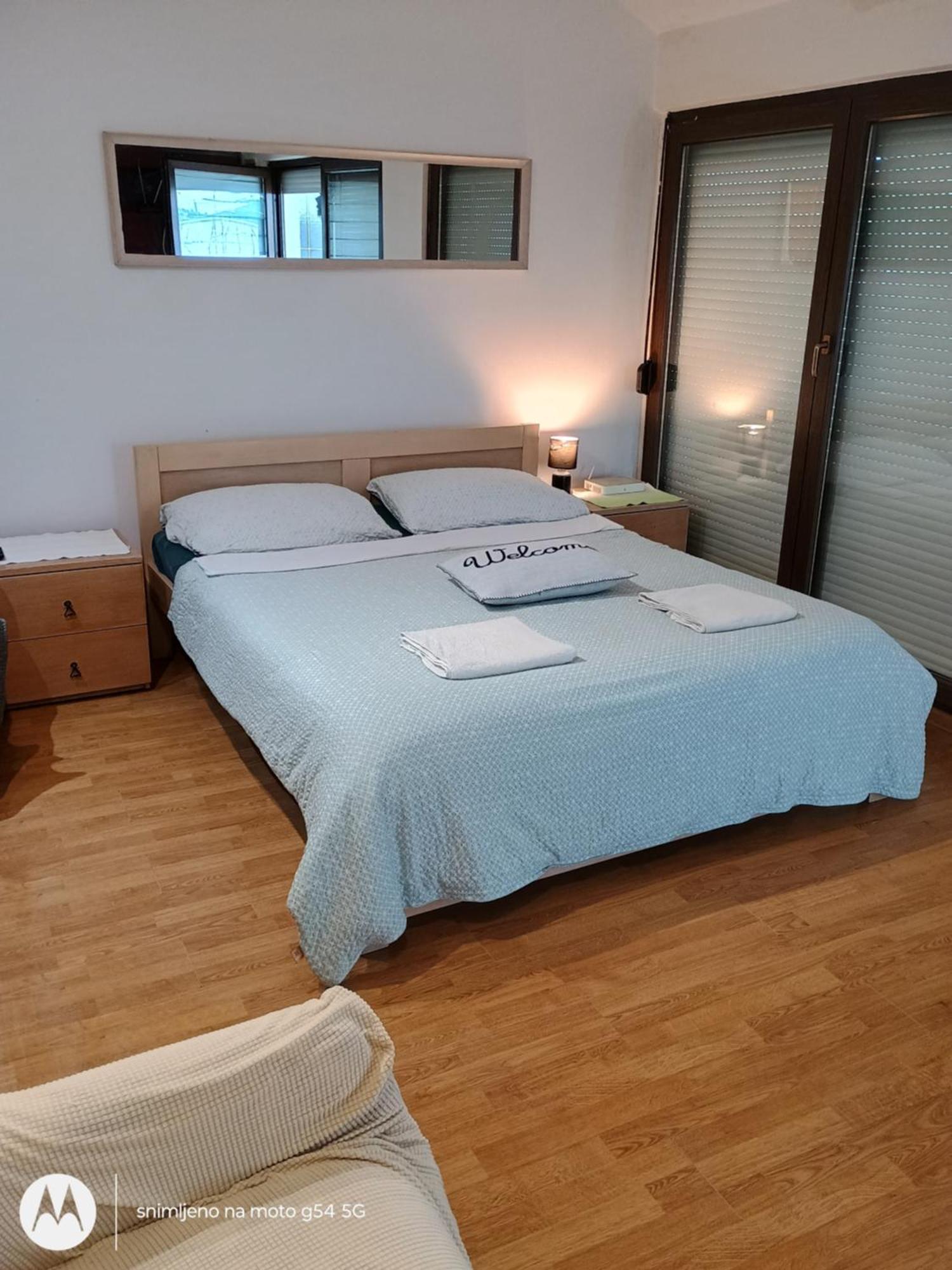 Hostel Lega House Osijek Bagian luar foto
