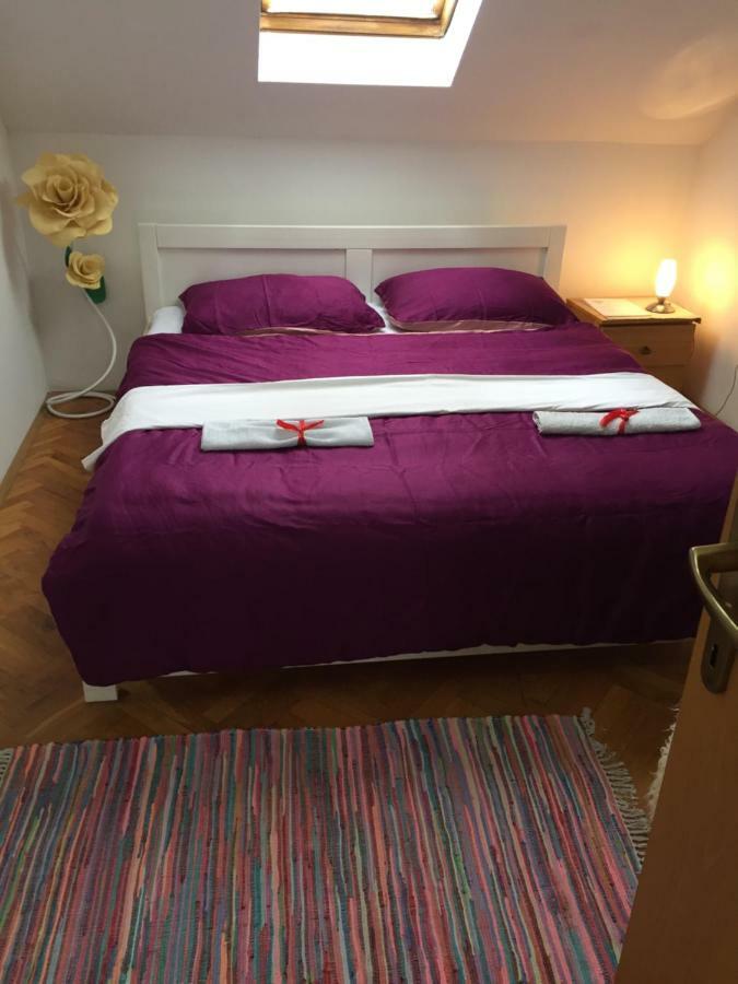 Hostel Lega House Osijek Bagian luar foto