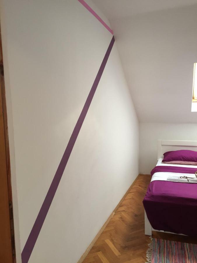 Hostel Lega House Osijek Bagian luar foto